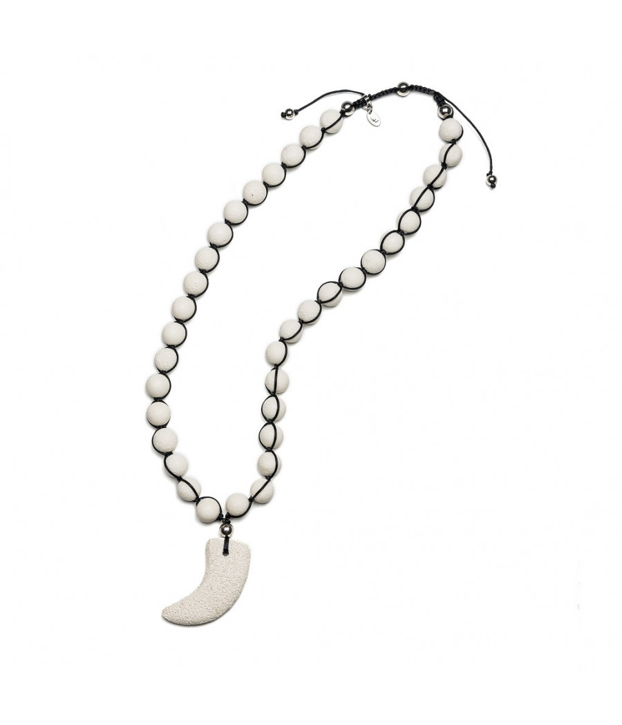 WHITE TUSK (Collar) (AGOTADO)