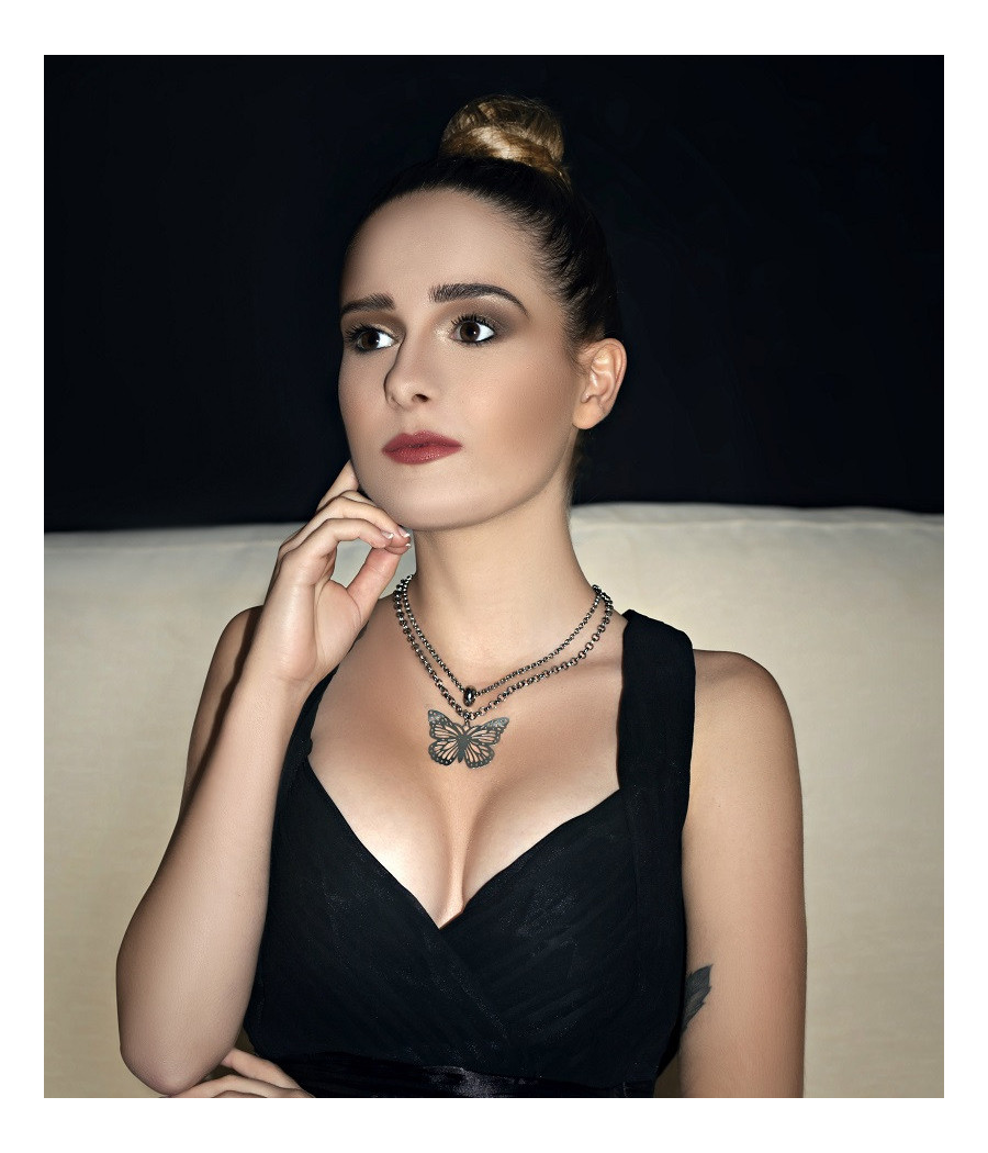 EVELYN (GARGANTILLA)