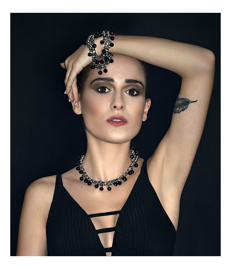 PROVOCATIVE (BRACELET-CHOKER)