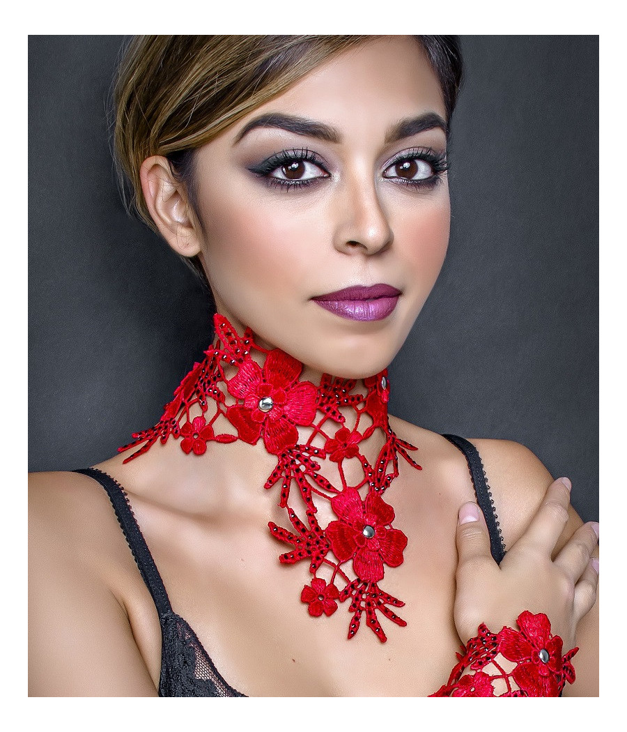 VENUS - RED (Choker)